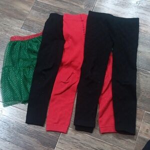 Christmas Skirt with 3 Pairs of Leggings 4/6